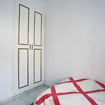 Des Artiste Villa