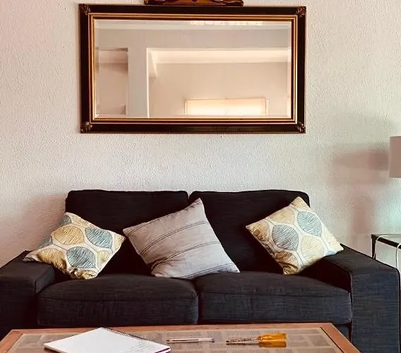 Des Artiste Villa